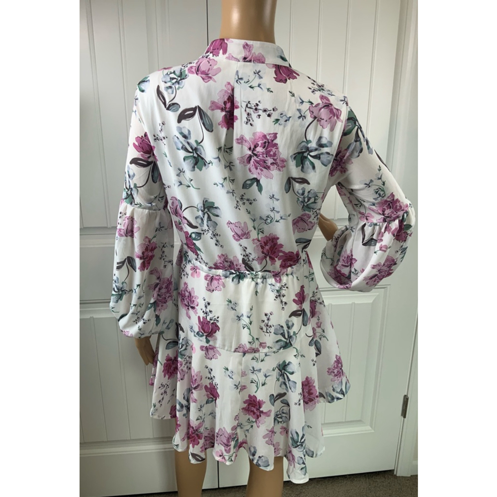 Clarisbelle Women's Floral‎ Print Mini Dress Sz Sm White Purple Boho Cottagecore - Picture 9 of 15